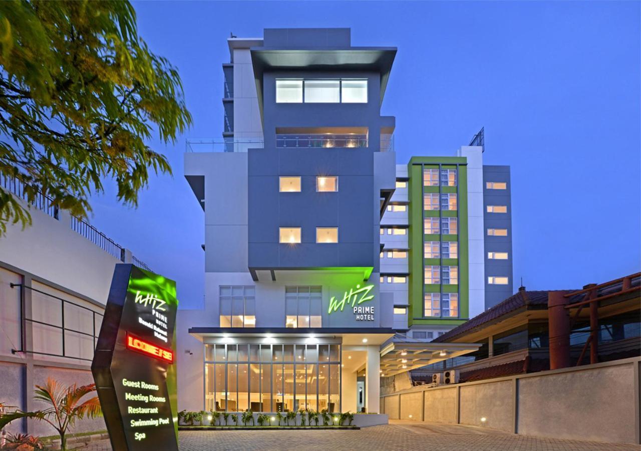 Whiz Prime Hotel Basuki Rahmat Malang Eksteriør bilde