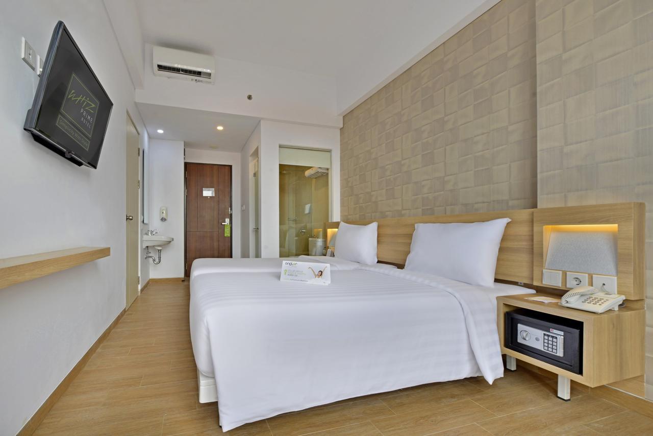 Whiz Prime Hotel Basuki Rahmat Malang Eksteriør bilde